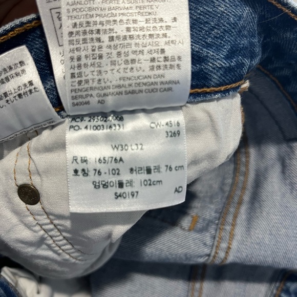 Levis 501 Women’s - Picture 5 of 5